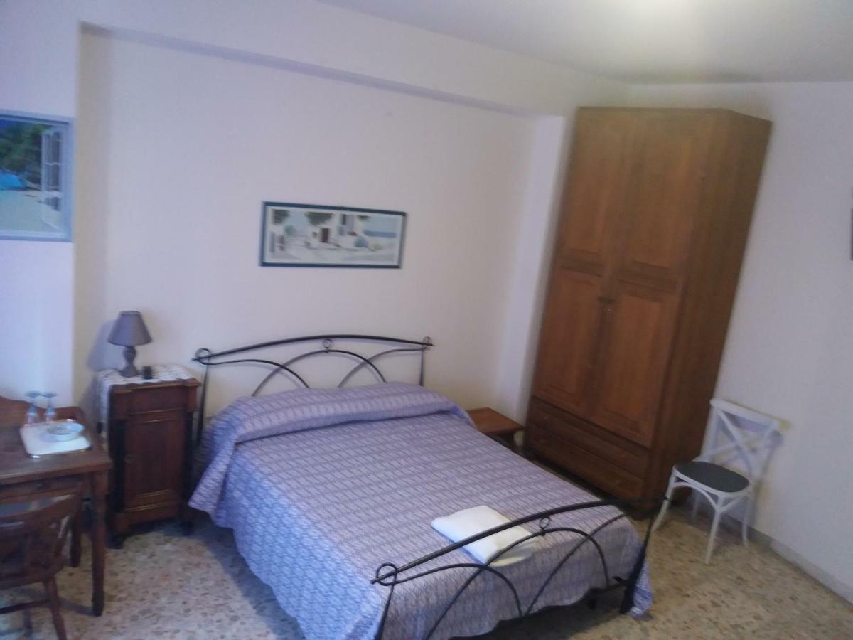 רומא Apartament Silvy Trastevere מראה חיצוני תמונה