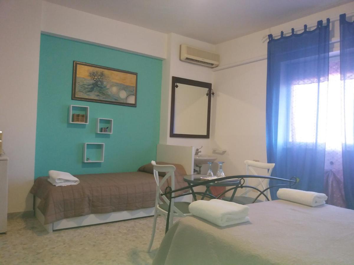 רומא Apartament Silvy Trastevere מראה חיצוני תמונה
