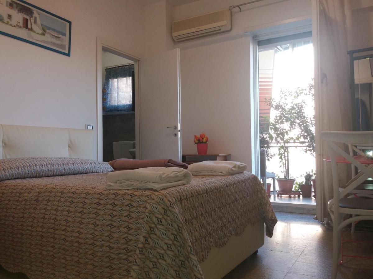 רומא Apartament Silvy Trastevere מראה חיצוני תמונה